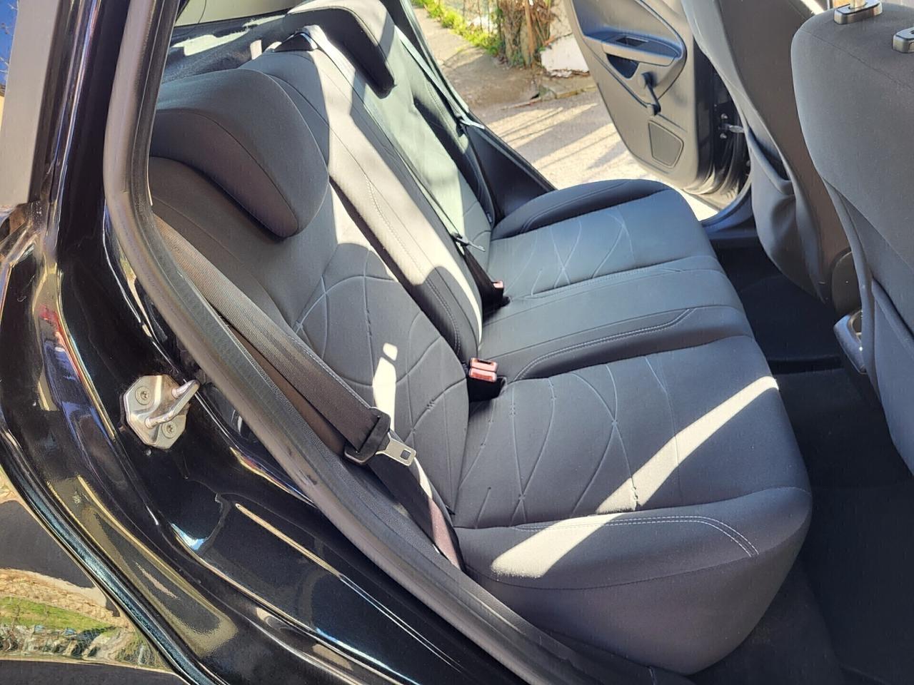 FORD FIESTA 1.2-UNICA PROPRIETAR -FOTO 3 REVISIONI