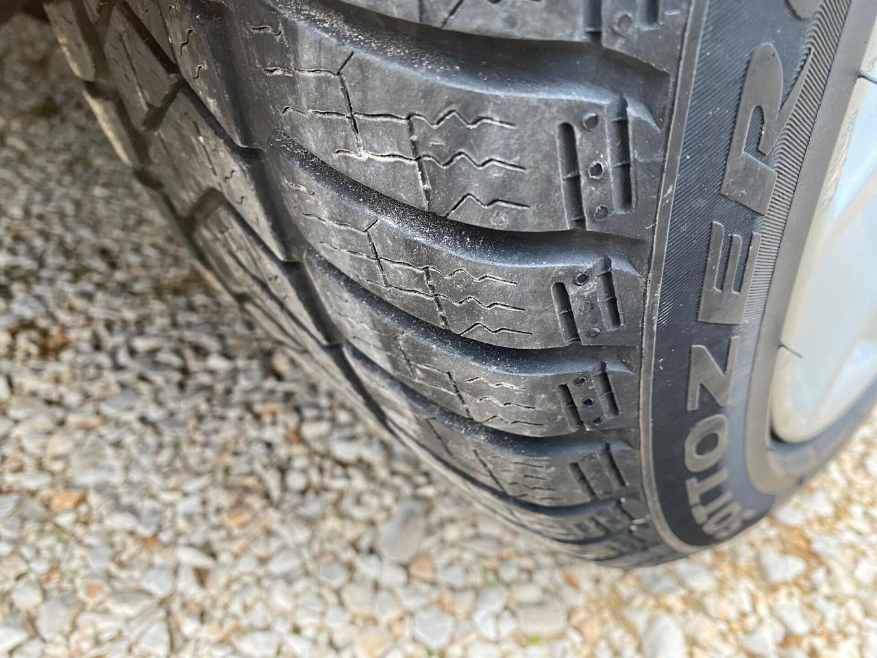 BMW 318 D TOURING MODERN - GANCIO TRAINO