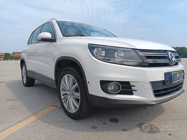 VOLKSWAGEN TIGUAN 2.0 4MOTION 4X4- 2011