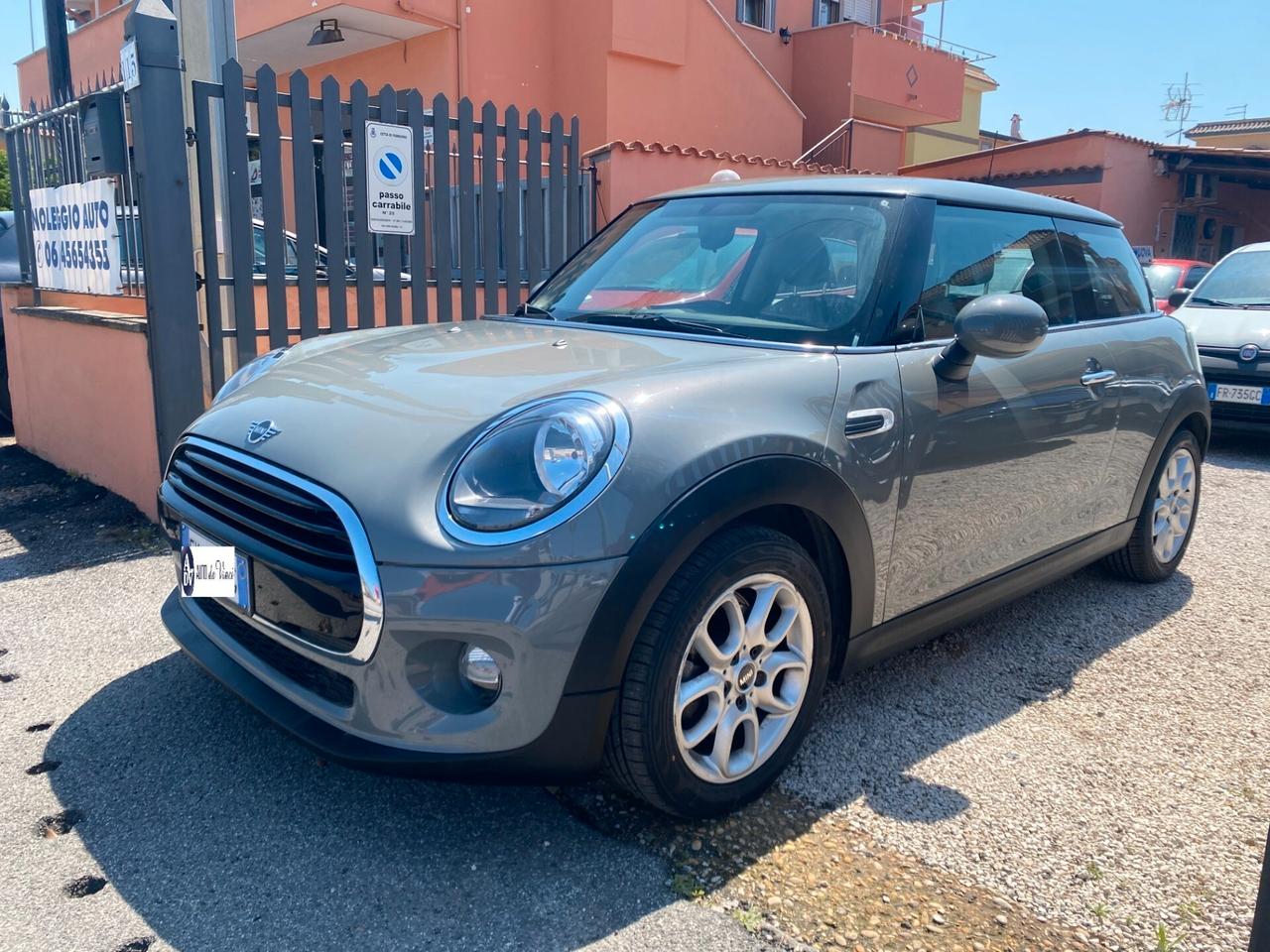 MINI CooperD 3p. 1.5 116Cv Autom Business NAVI -