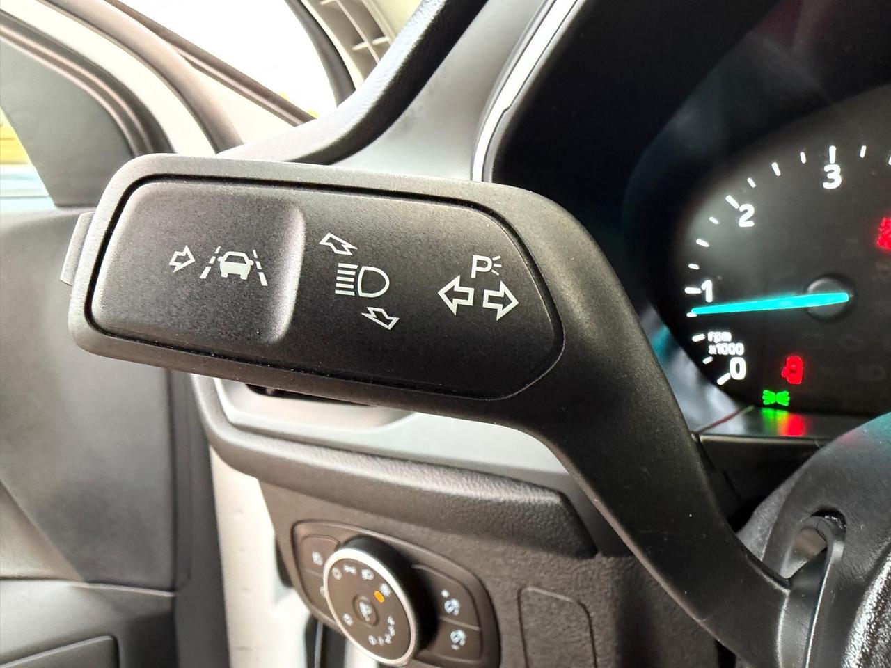 Ford Focus 1.5 120 cv N1 autocarro