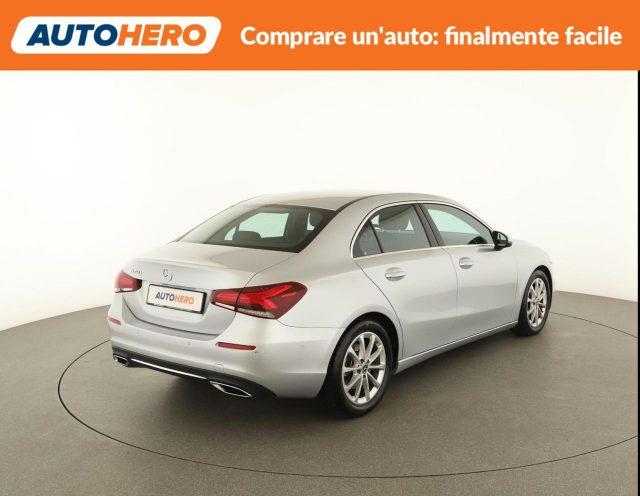 MERCEDES-BENZ A 200 Automatic Sport