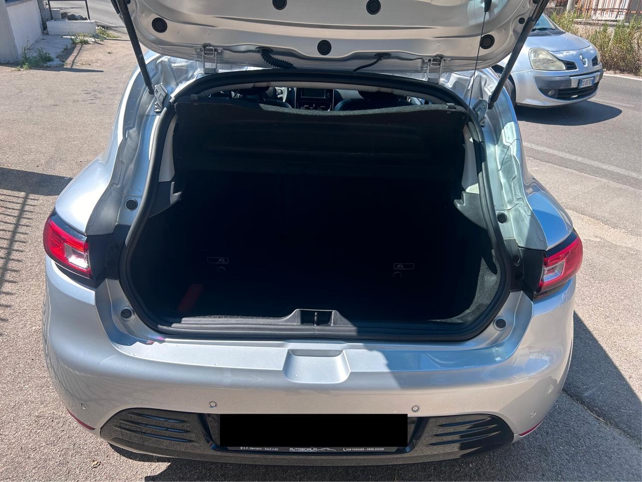 Renault Clio dCi 8V 75 CV 5 porte Duel
