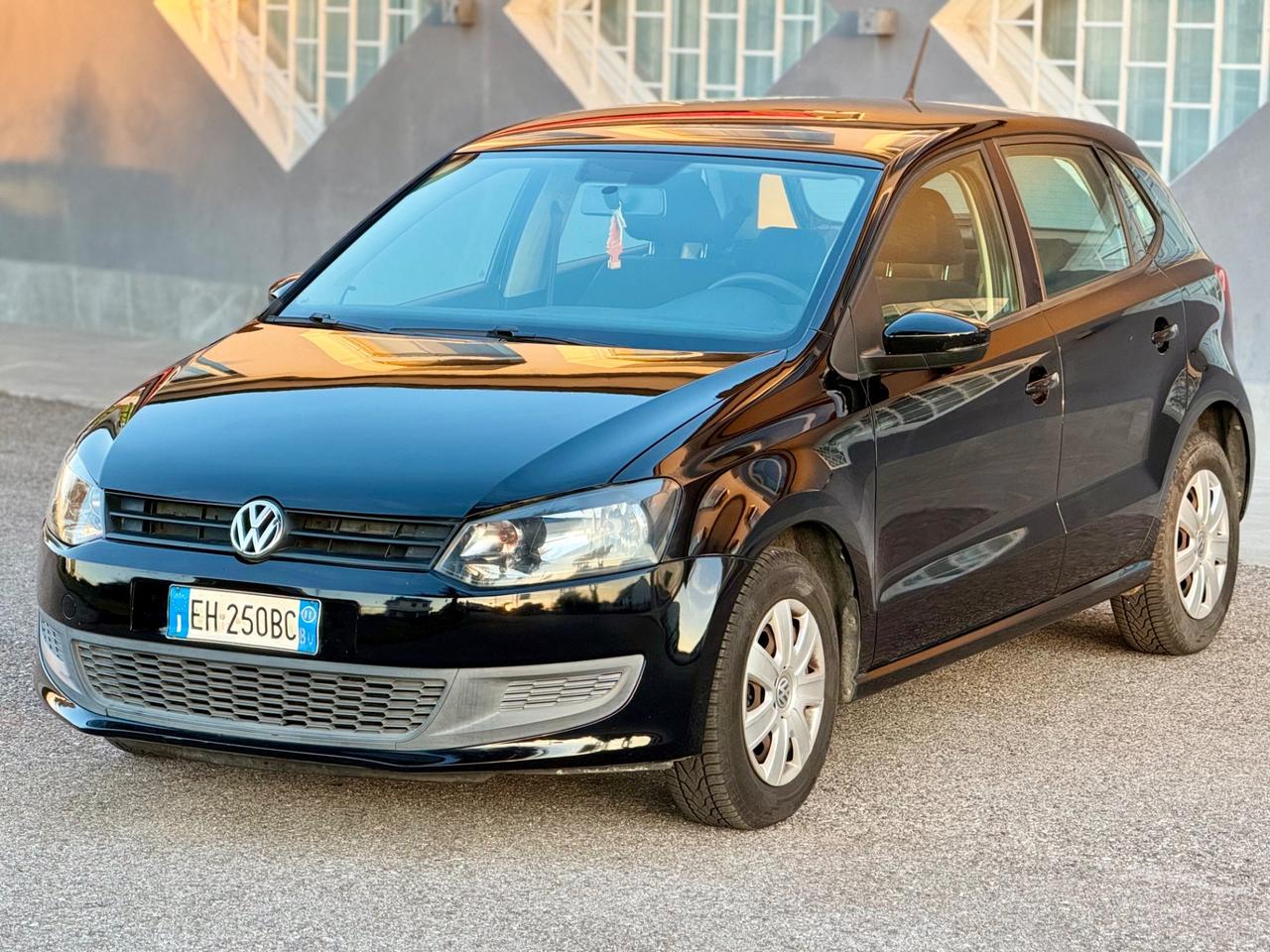 Volkswagen Polo 1.2Benzina Neopatentati Garanzia 12 Mesi