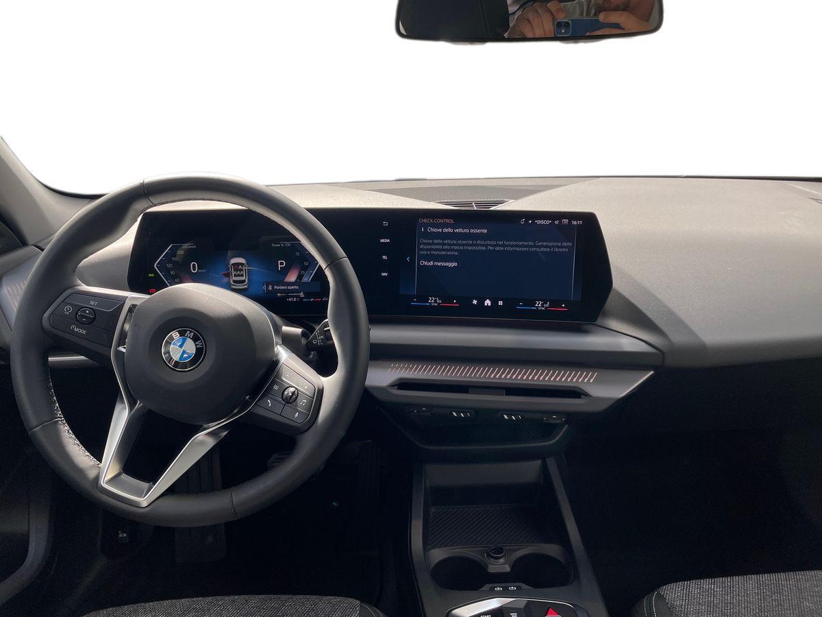 BMW 120 48V auto