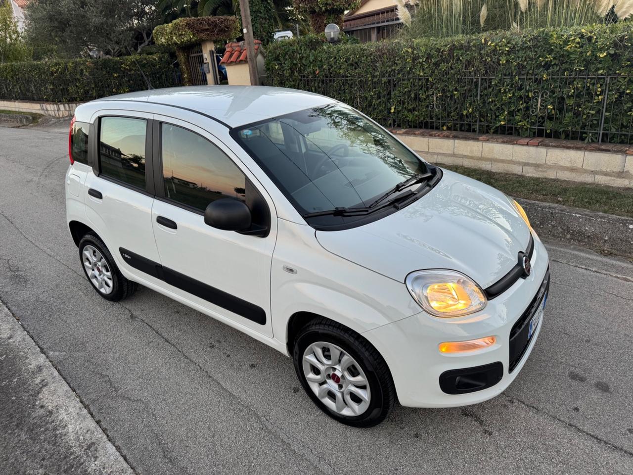 Fiat Panda 0.9 TwinAir Turbo Natural Power Lounge