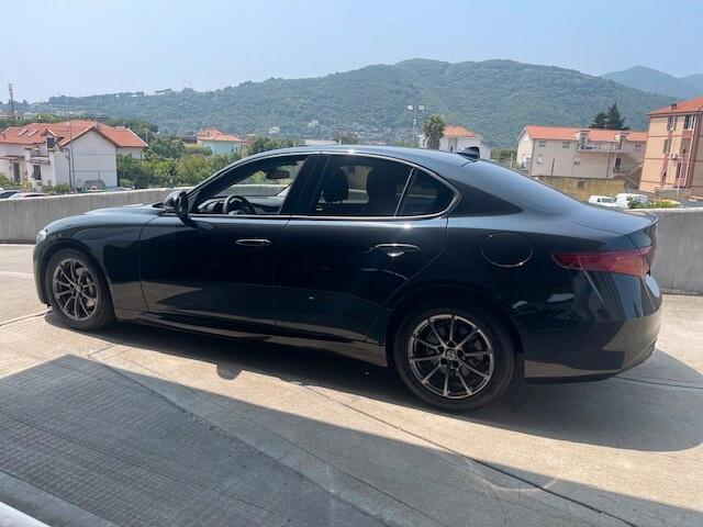 Alfa Romeo Giulia 2.2 Turbodiesel 150 CV AT8 Super