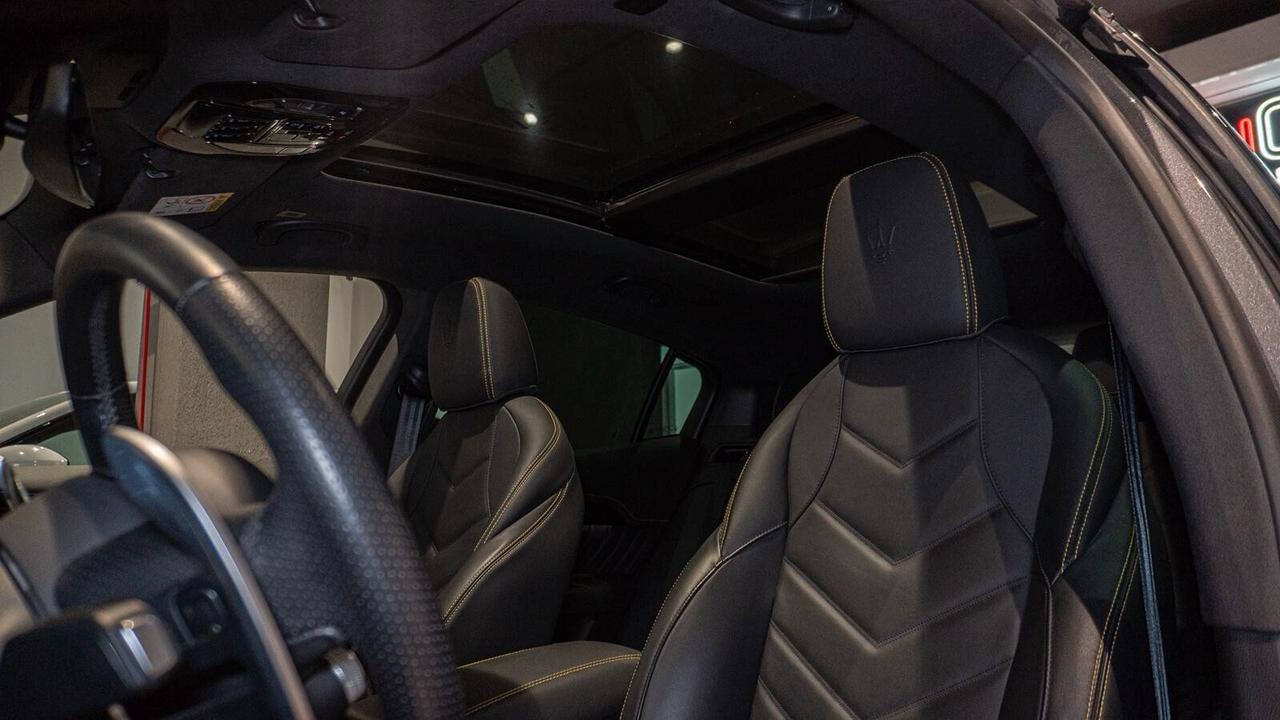 Maserati Grecale MHEV 330 CV AWD Modena