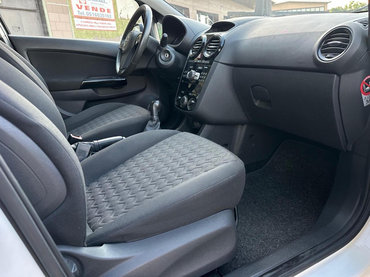 Opel Corsa 1.2 85CV 5 porte GPL-TECH Edition