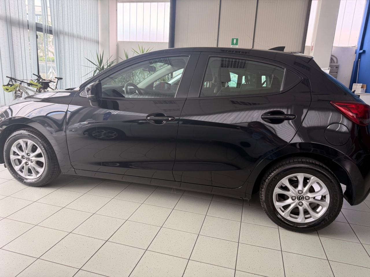 Mazda 2 Mazda2 1.5 Skyactiv-G Evolve