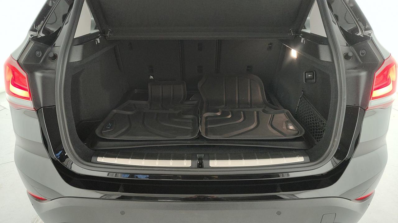 BMW X1 F48 2019 - X1 sdrive18d xLine Plus auto