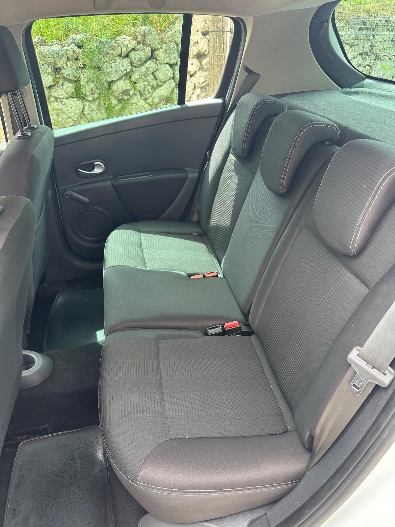 Renault Clio 1.2 100CV 5 porte Dynamique