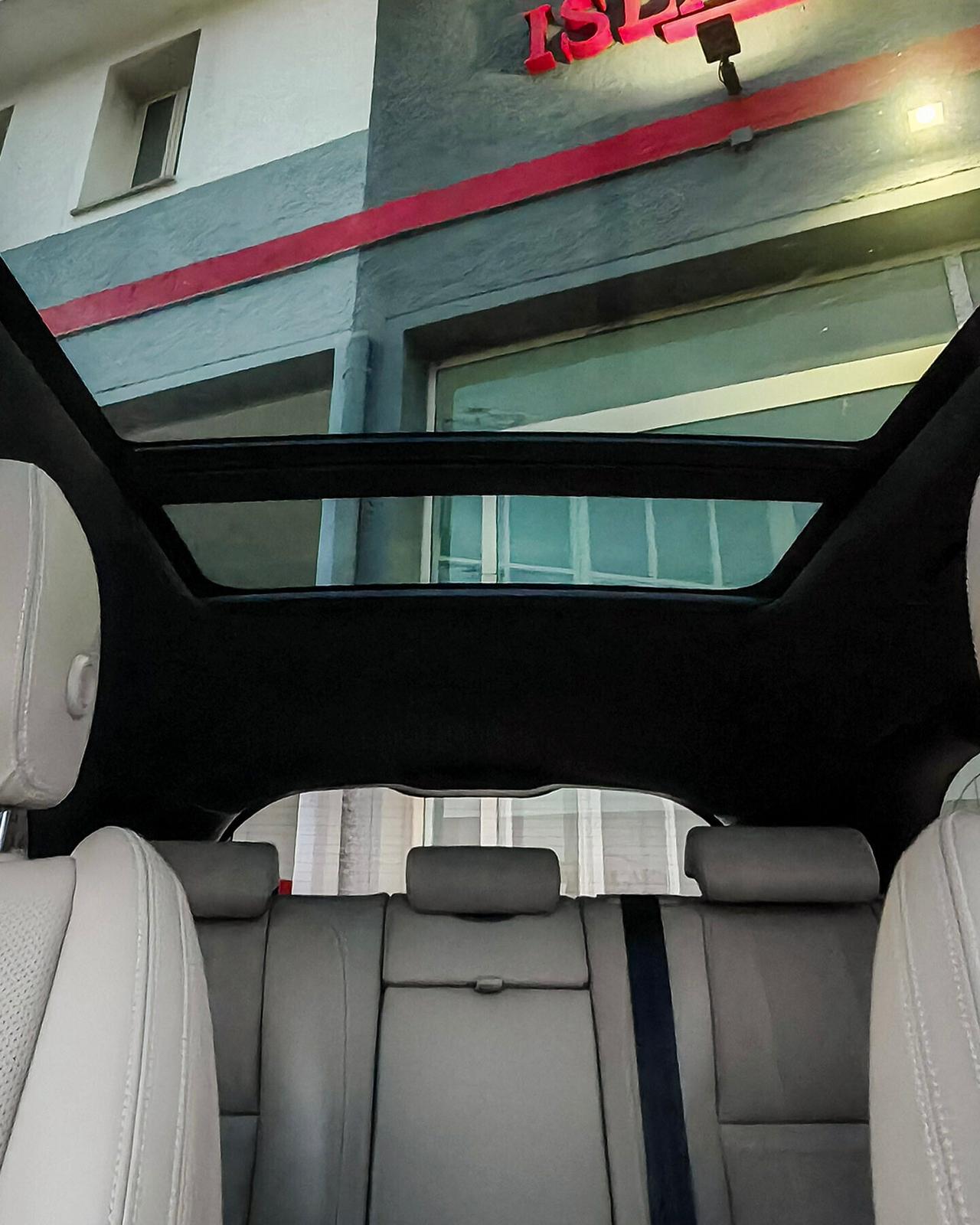 Land Rover Range Rover Velar 2.0D I4 240 CV R-Dynamic SE