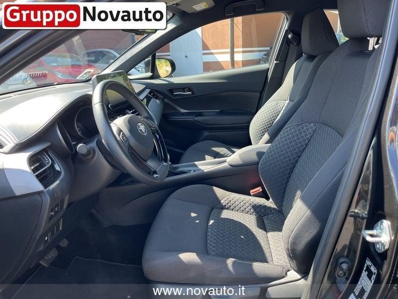 Toyota C-HR C-HR 1.8 Hybrid E-CVT Active
