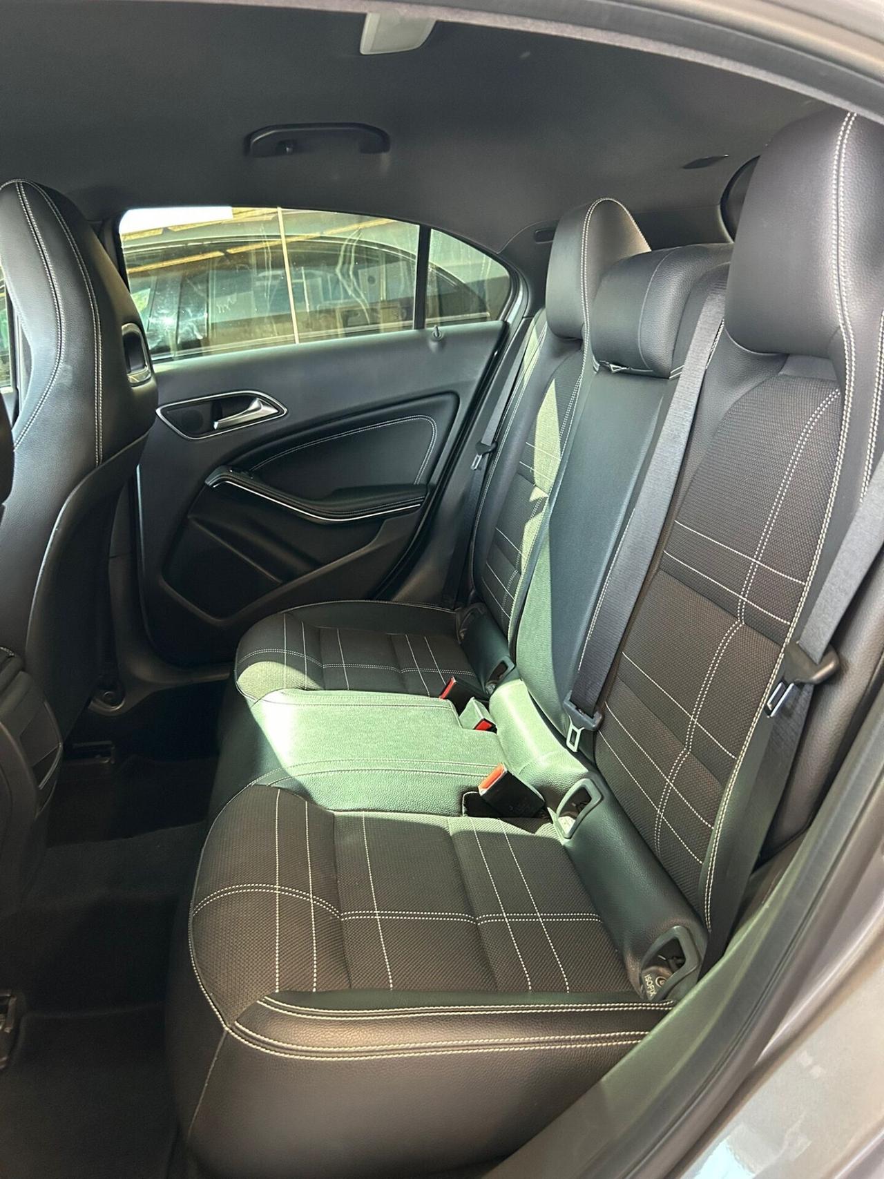 Mercedes-benz A 180 A 180 CDI Dark Night Edition