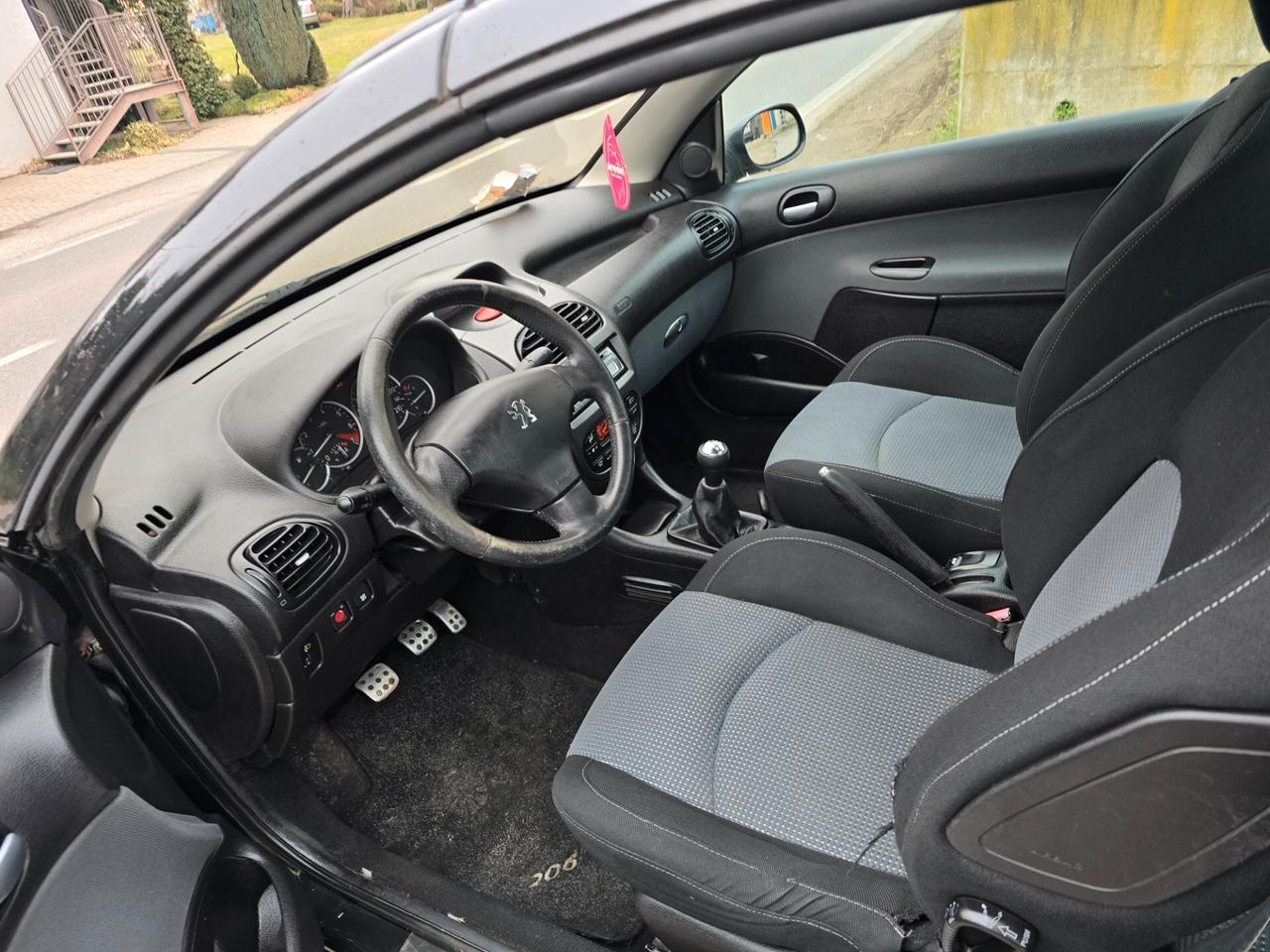 Peugeot 206 1.6 16V CC