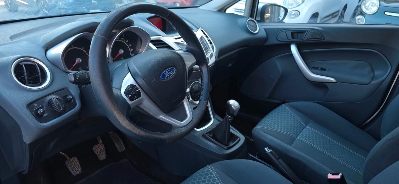 Ford Fiesta 1.4 TDCi 5p. Ghia
