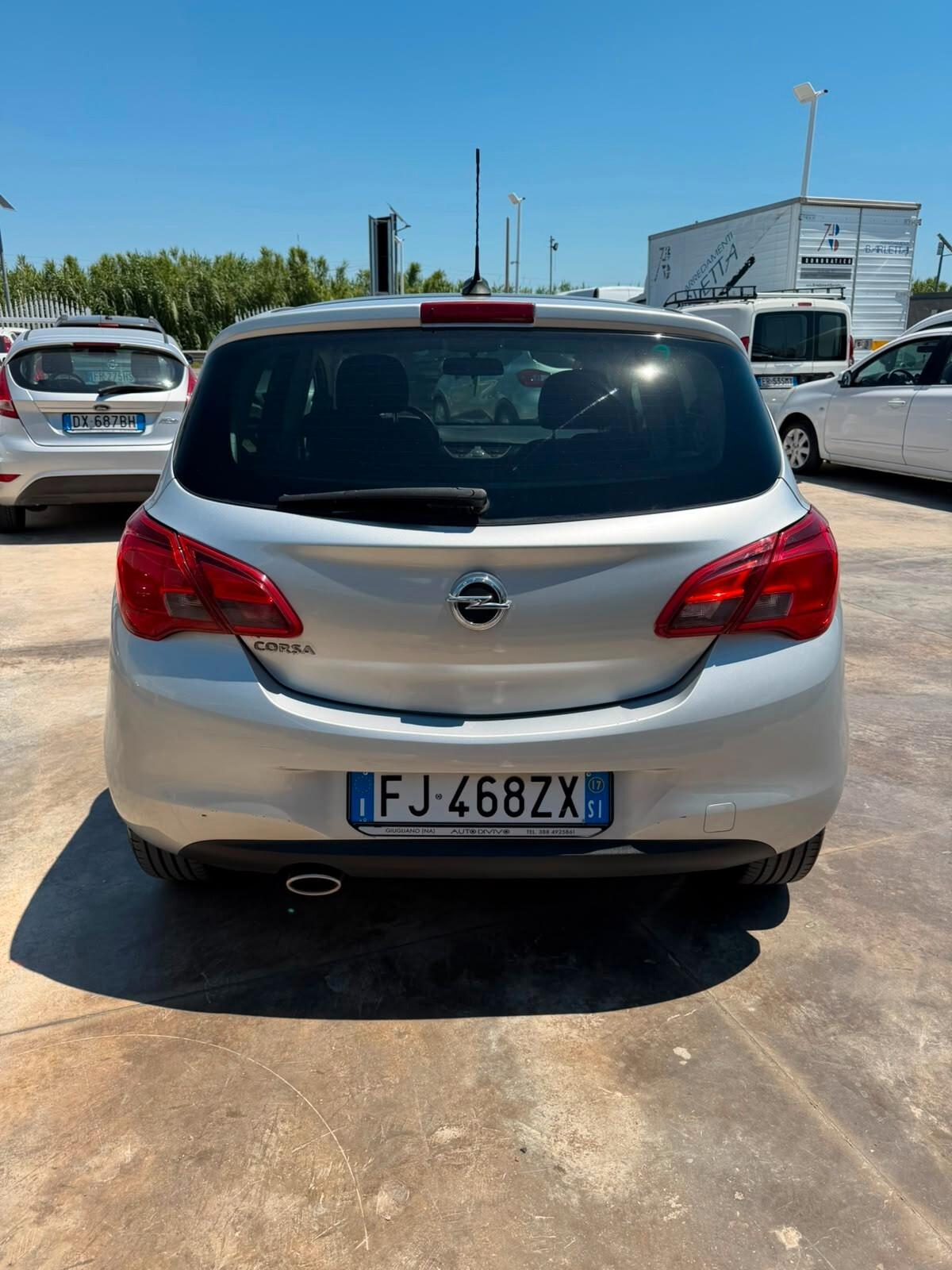 Opel Corsa 1.4 90CV GPL Tech 5 porte Innovation