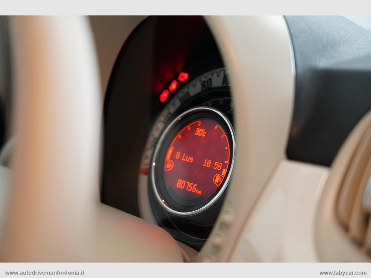 FIAT 500 1.0 Hybrid Dolcevita