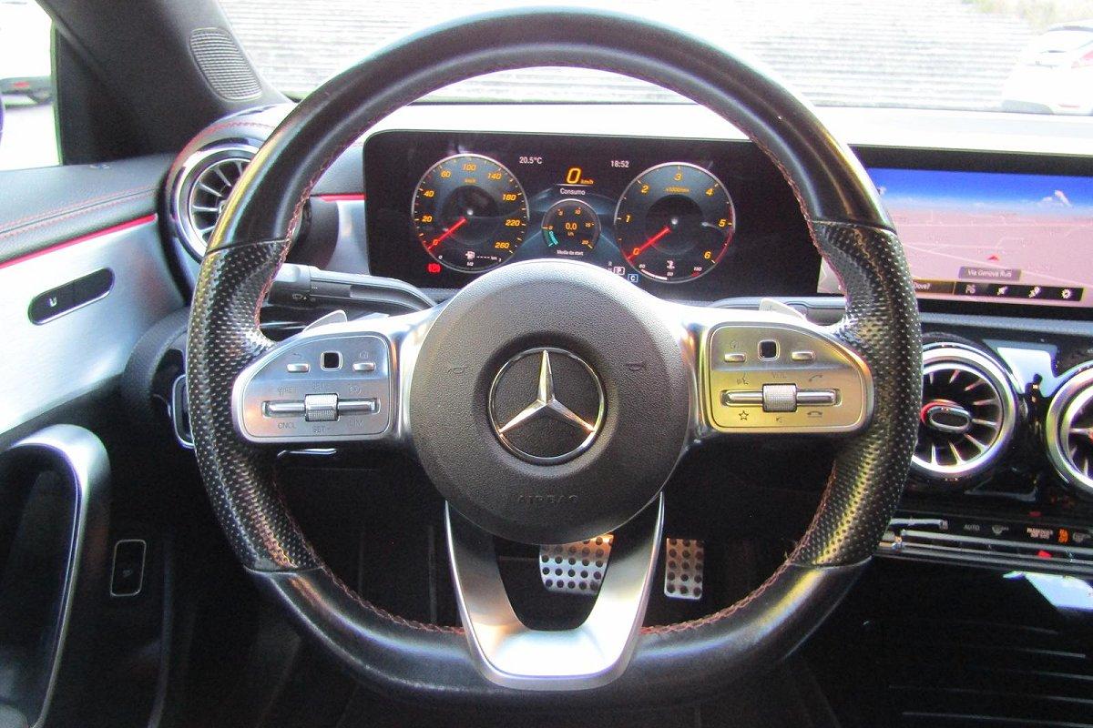 MERCEDES CLA 200 d Automatic Premium