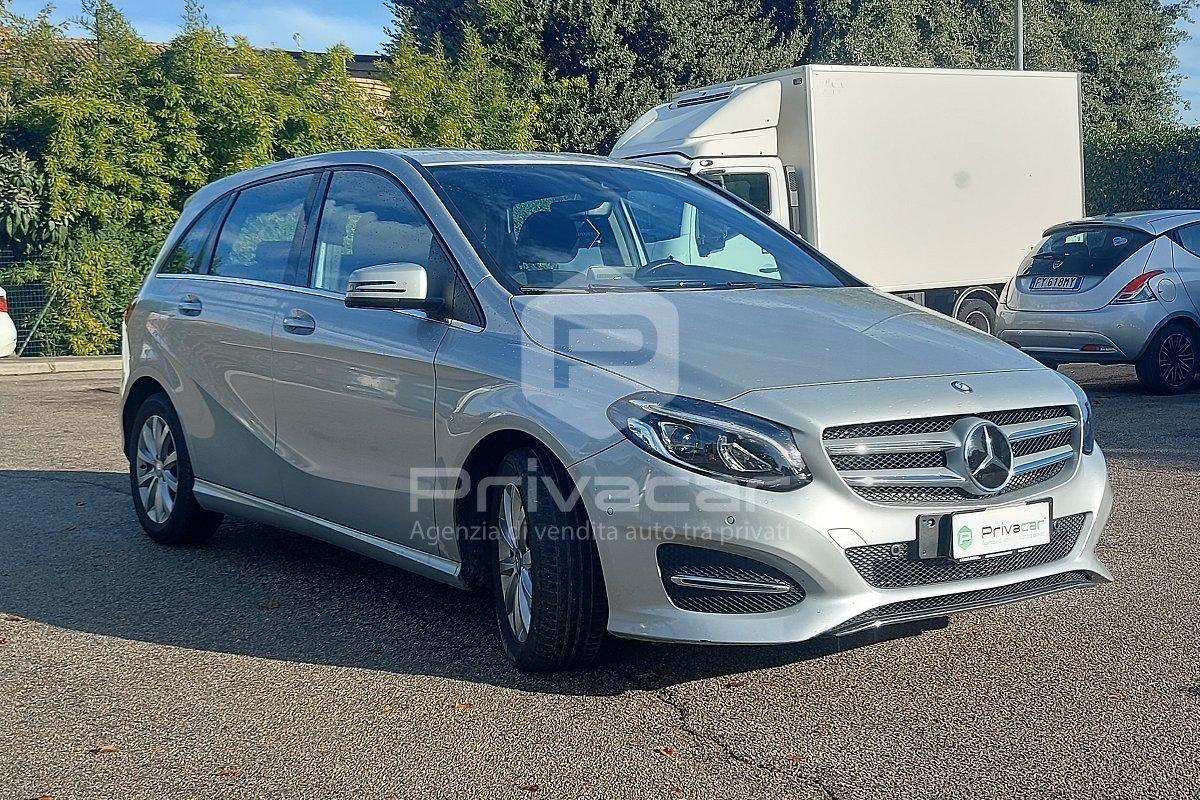 MERCEDES B 180 d Sport