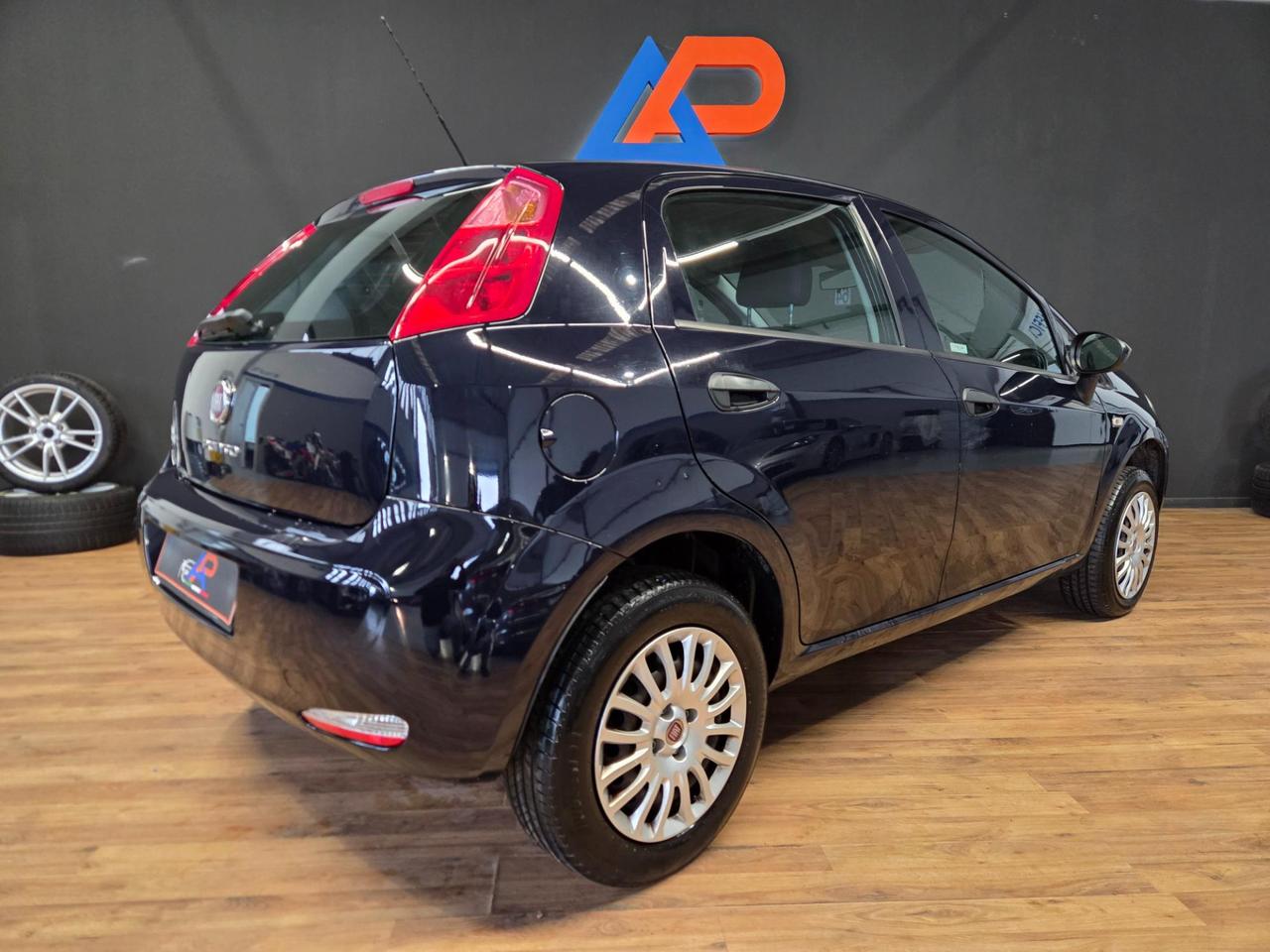 Fiat Punto 5 Porte Punto 5p 1.4 nat pow Lounge FRIZIONE NUOVA