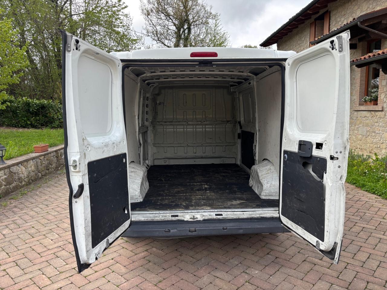 Fiat Ducato 33 2.3 MJT 120CV L1 H1 Furgone lamierato