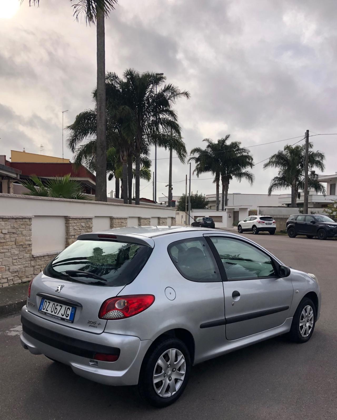 PEUGEOT 206 PLUS 1.1 BENZINA ONE LINE 2009