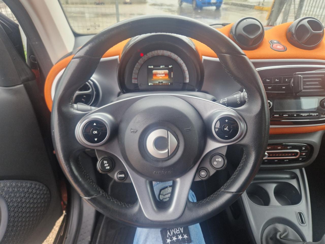 Smart ForTwo 1000 62 kW coupé - 2015
