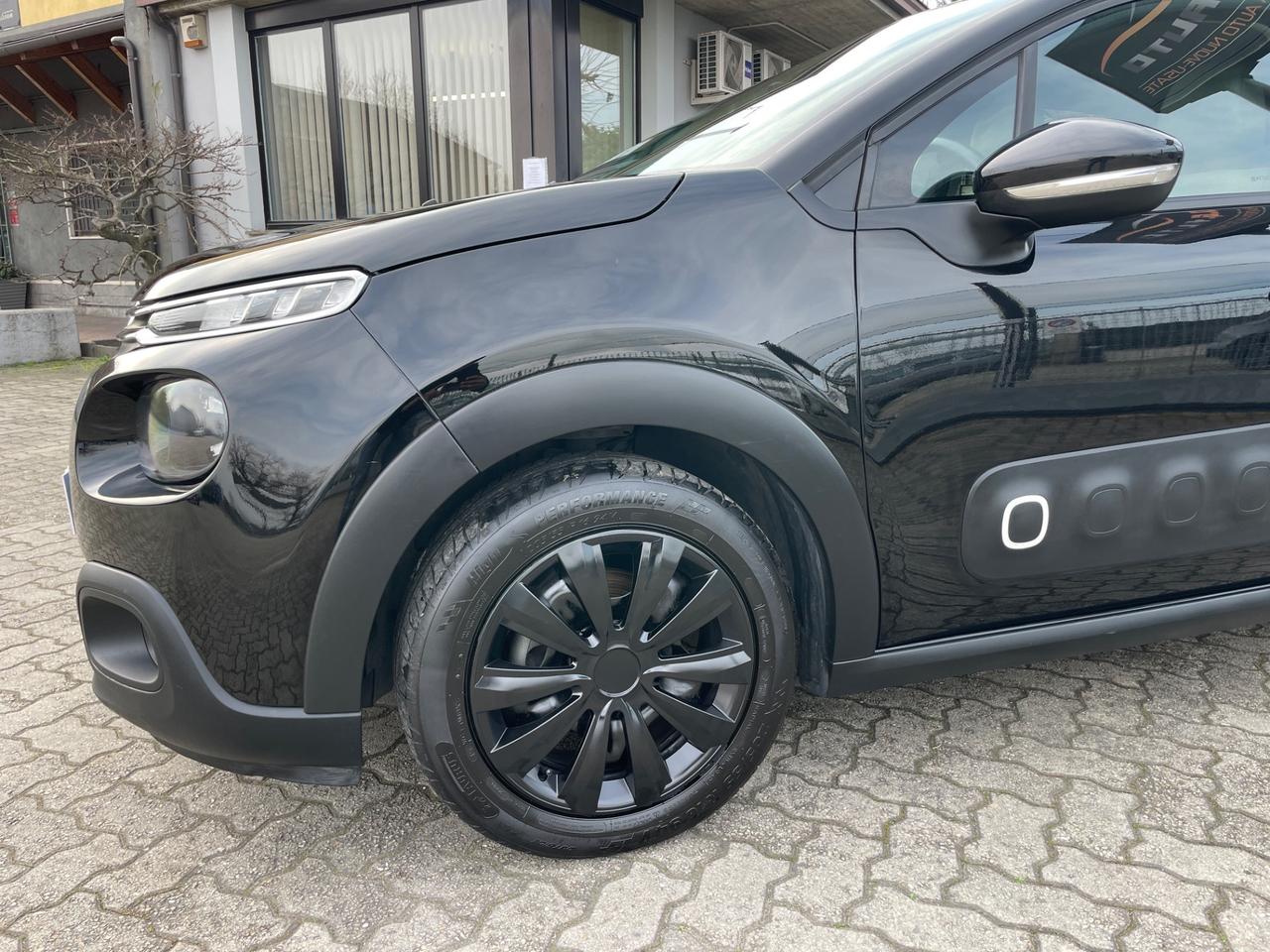 Citroen C3 PureTech 82 GPL Shine