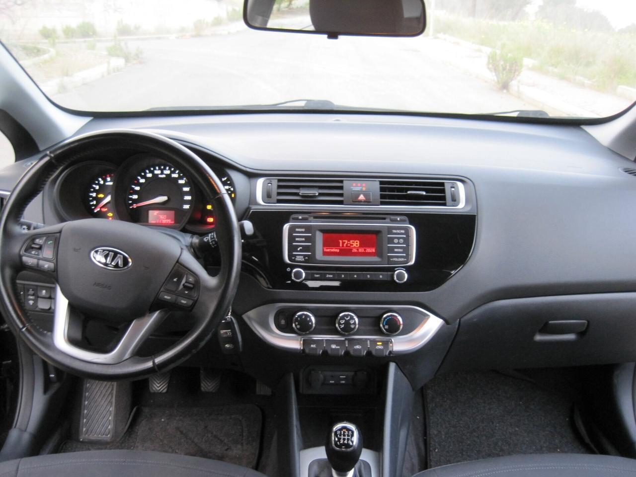 Kia Rio 1.1 CRDi 5p. Cool