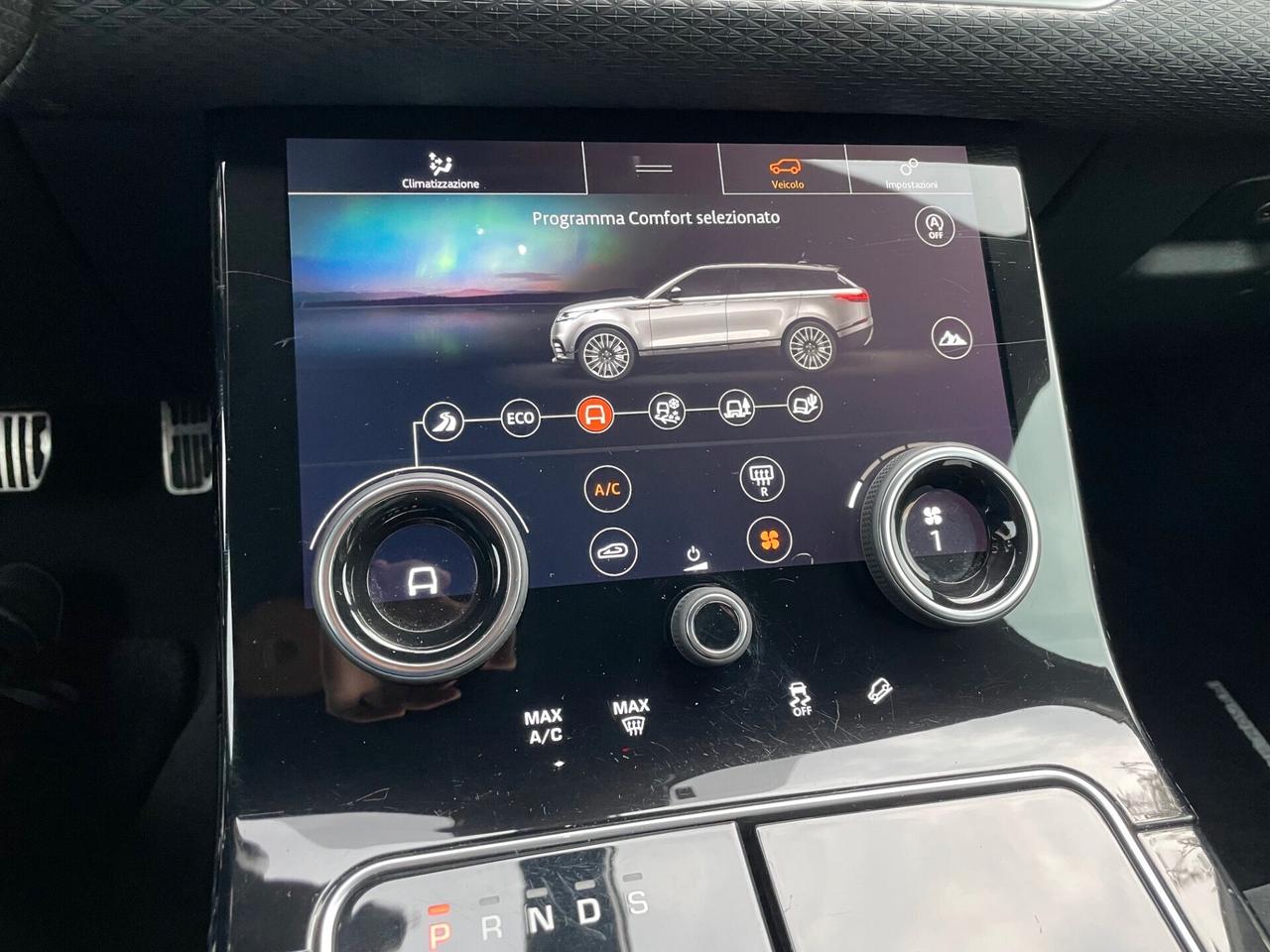 Land Rover Range Velar 2.0 I4 R-Dymanic HSE