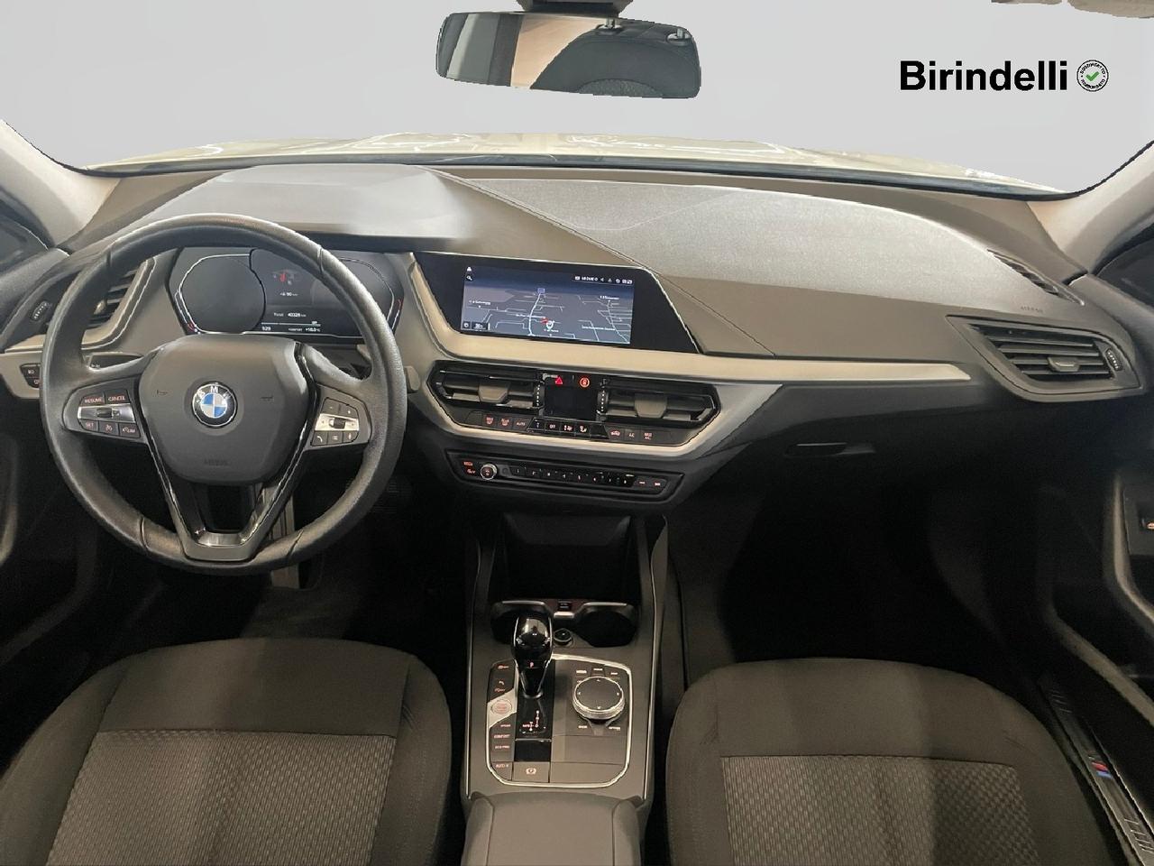 BMW Serie 1 (F40) - 116d 5p. Msport Exterior