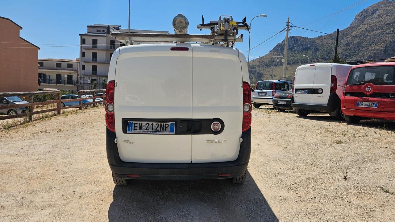 FIAT DOBLO’ CARGO 1.6 MULTIJET 16V 105CV SX 2014 FURGONE E5