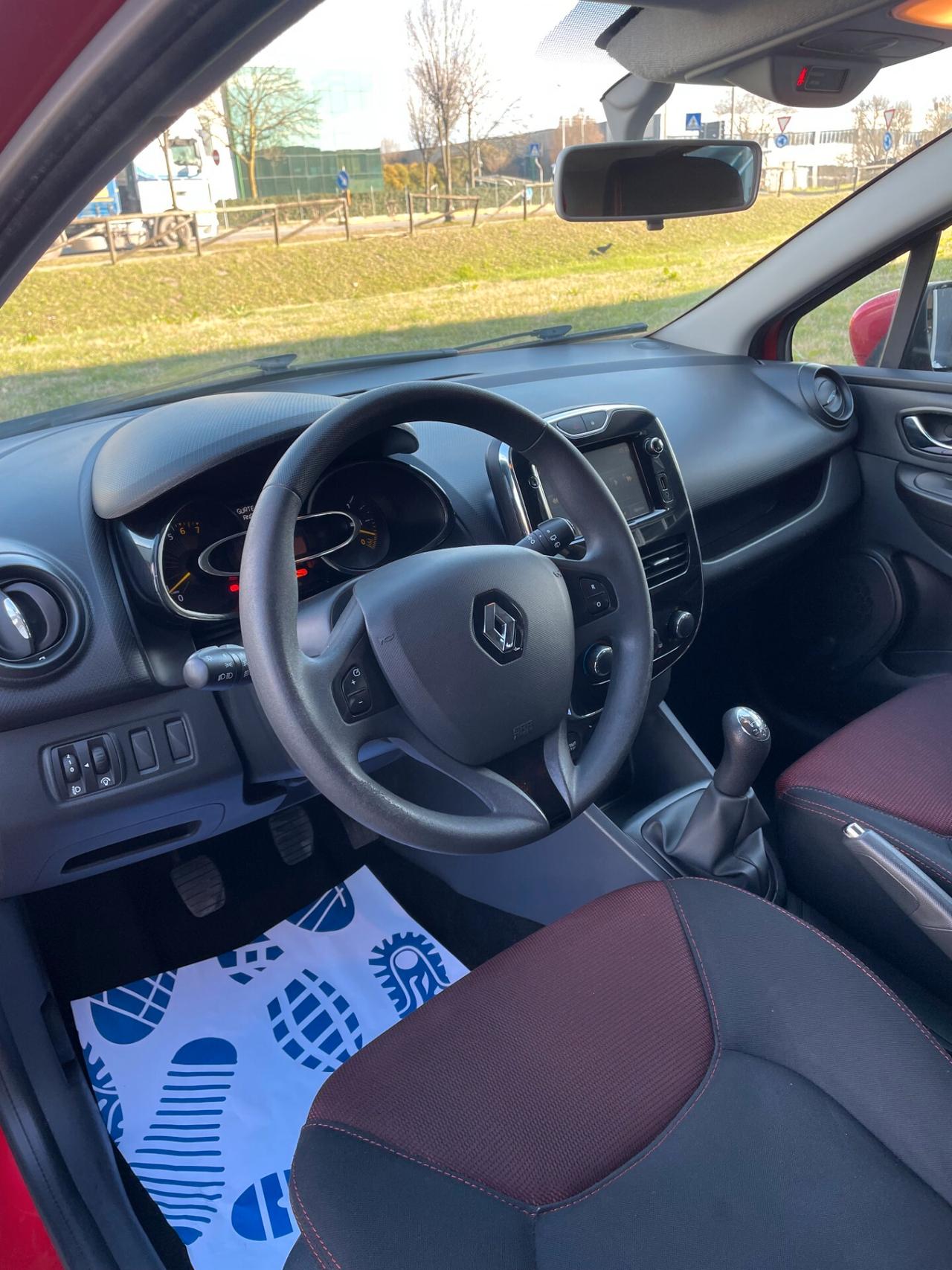 Renault Clio 1.2 NEOPATENTATI
