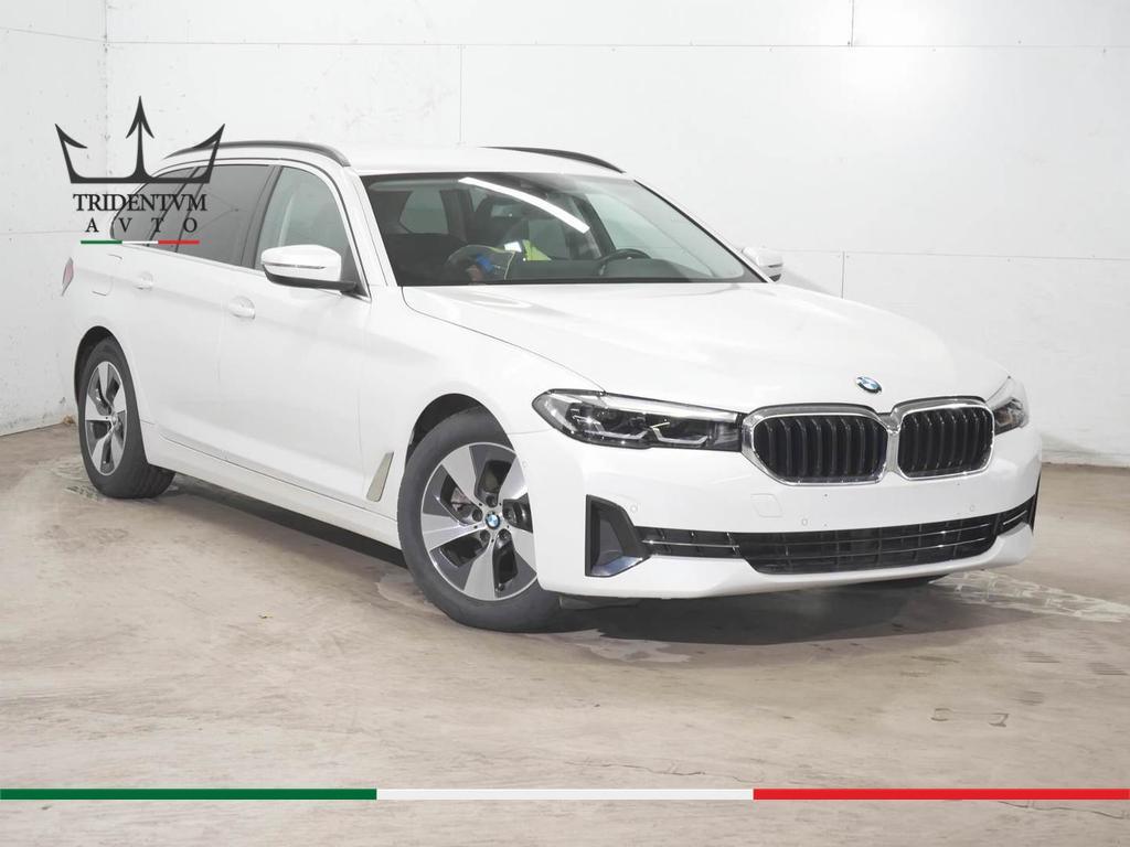 BMW Serie 5 520d Touring mhev 48V Business auto