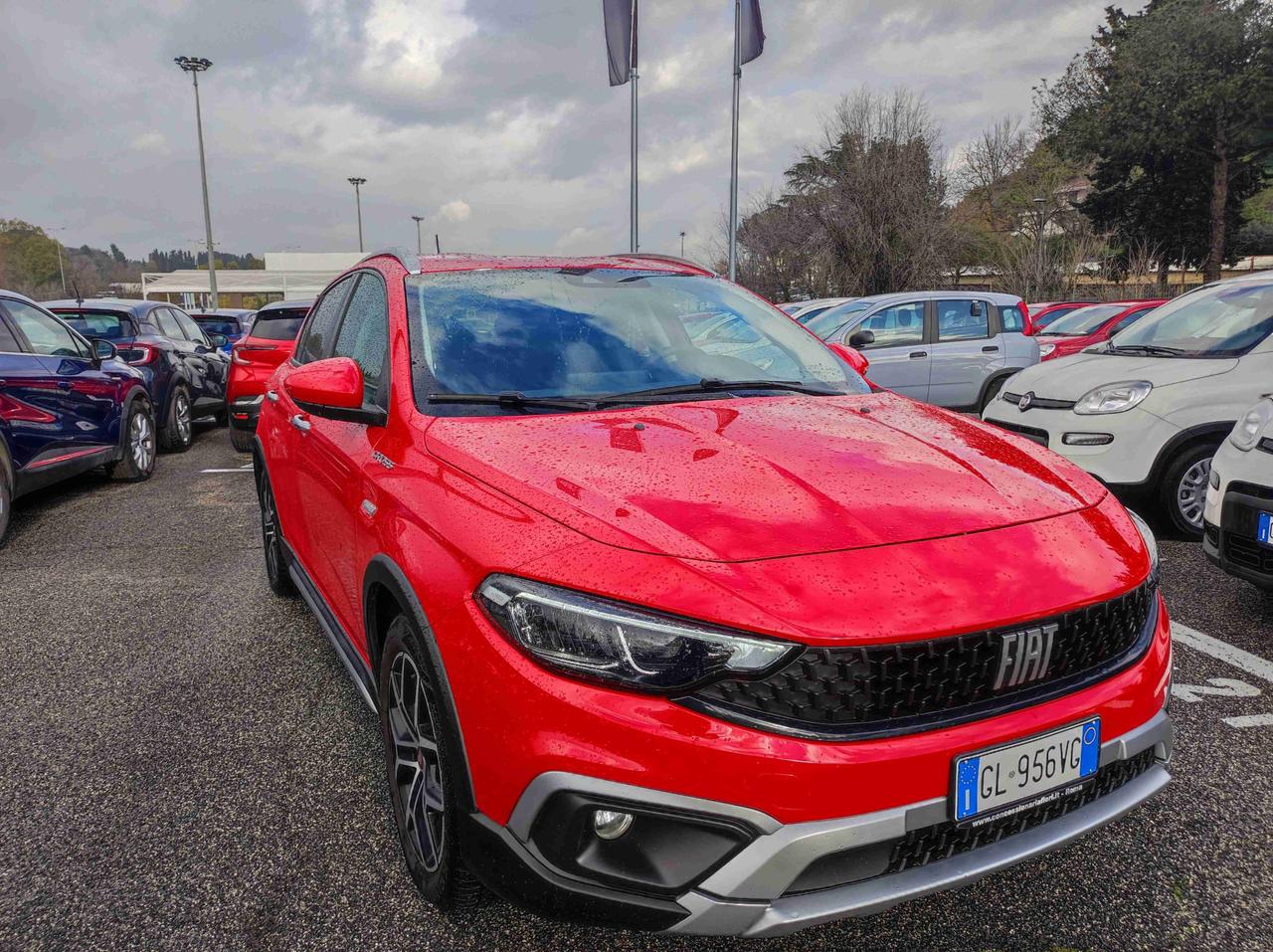 FIAT Tipo 1.5 hybrid (Red) 130cv dct