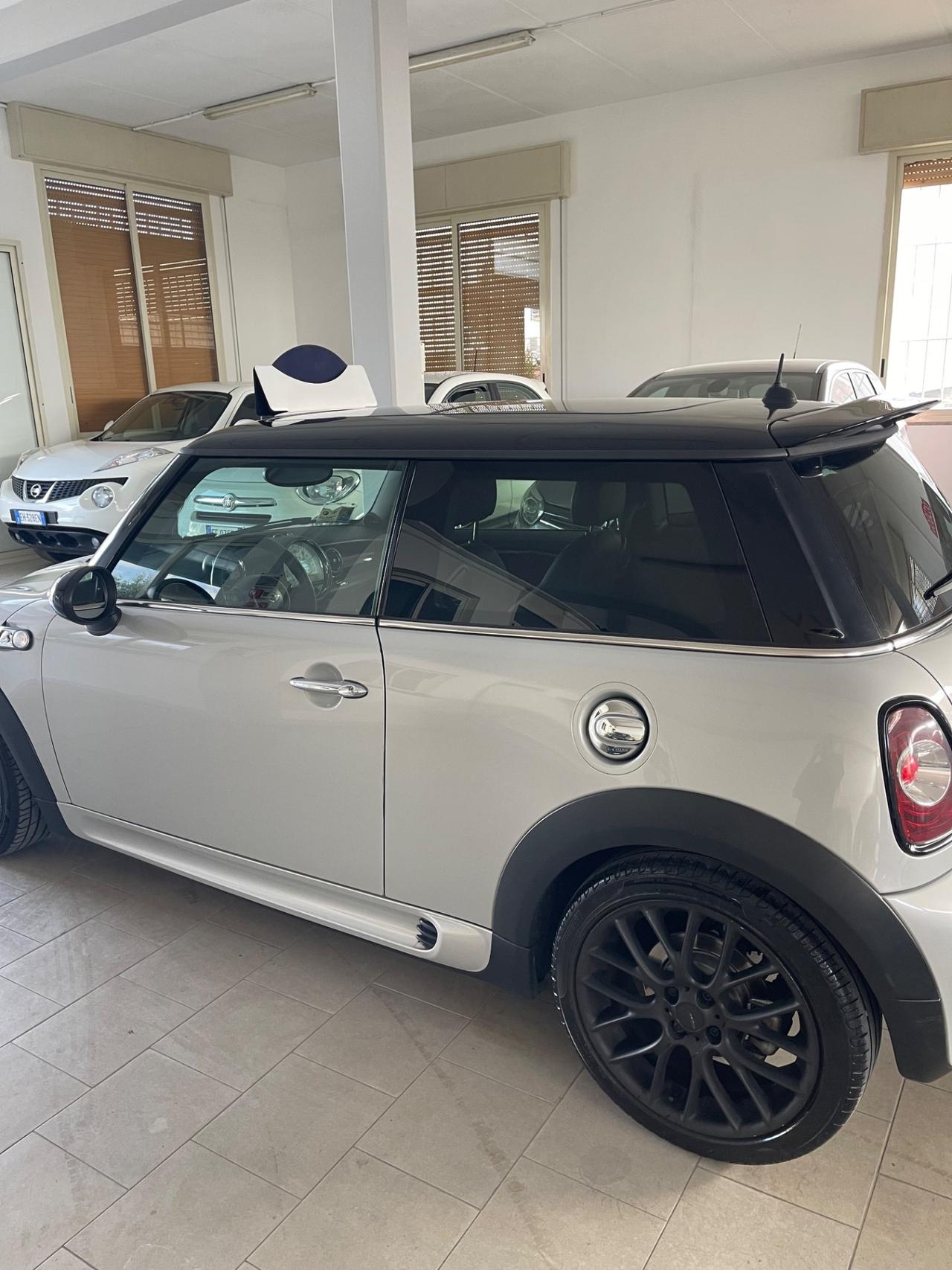 Mini John Cooper Works Coupe 1.6 S Coupé