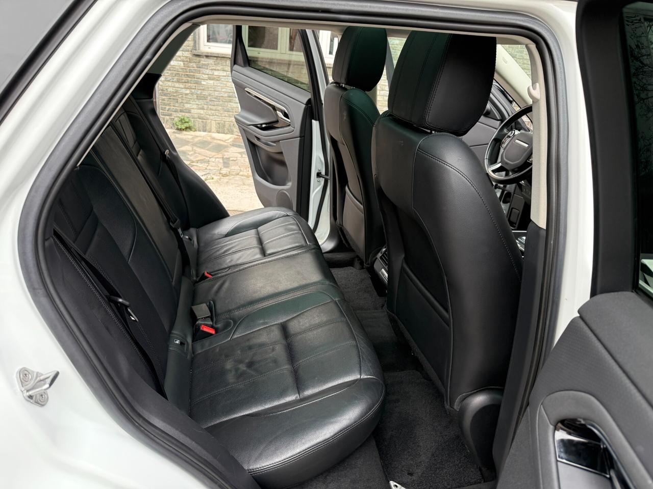 Land Rover Range Evoque 2.0D I4 180 CV AWD Auto First Edition