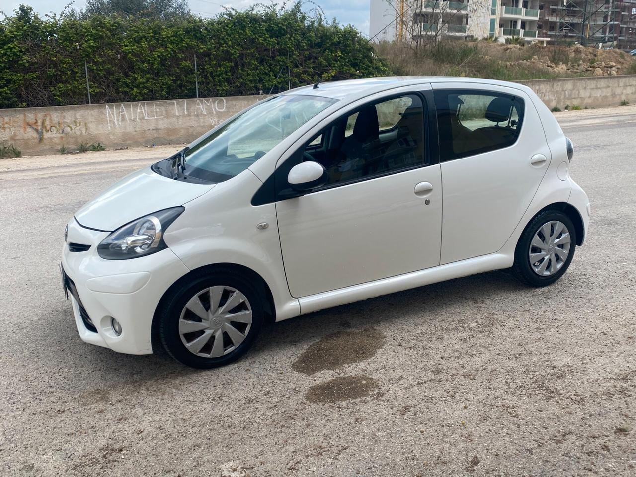 Toyota Aygo 1.0 12V 5 porte automatica/solo 120.000 km