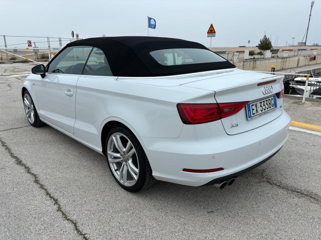 Audi A3 Cabrio 2.0 TDI clean diesel Ambition