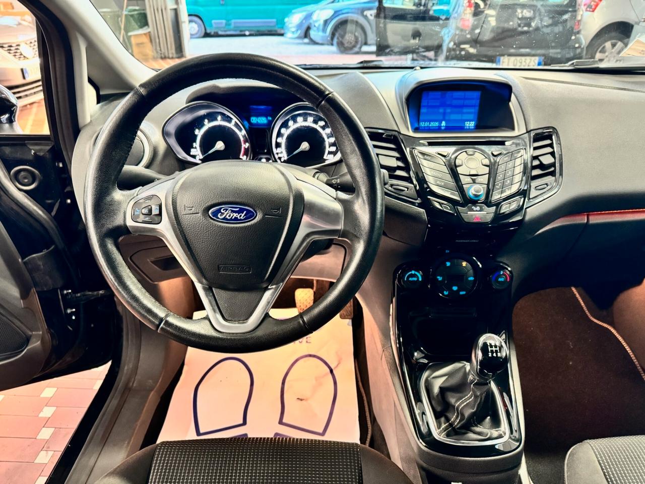 Ford Fiesta 1.2 60CV 5 porte Black & White Edition - UNICO PROPRIETARIO