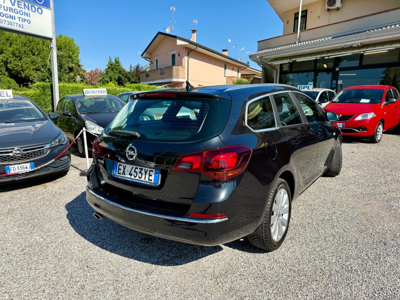 Opel Astra 1.4 Turbo Sports Tourer GPL Tech Cosmo Ok NEOPATENTATI