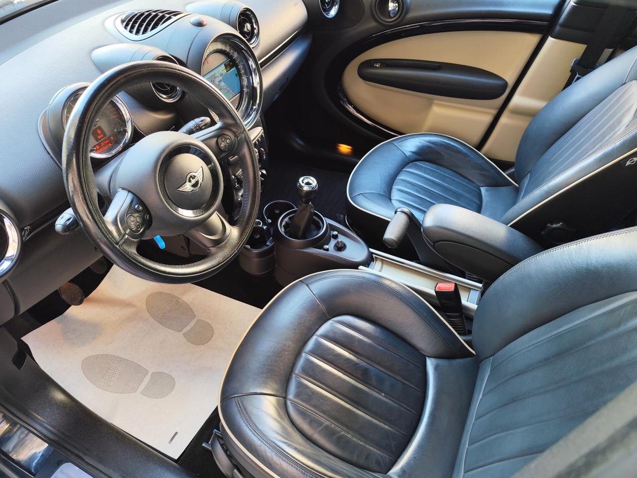 Mini Cooper D Countryman 1.6 DIESEL NAVI