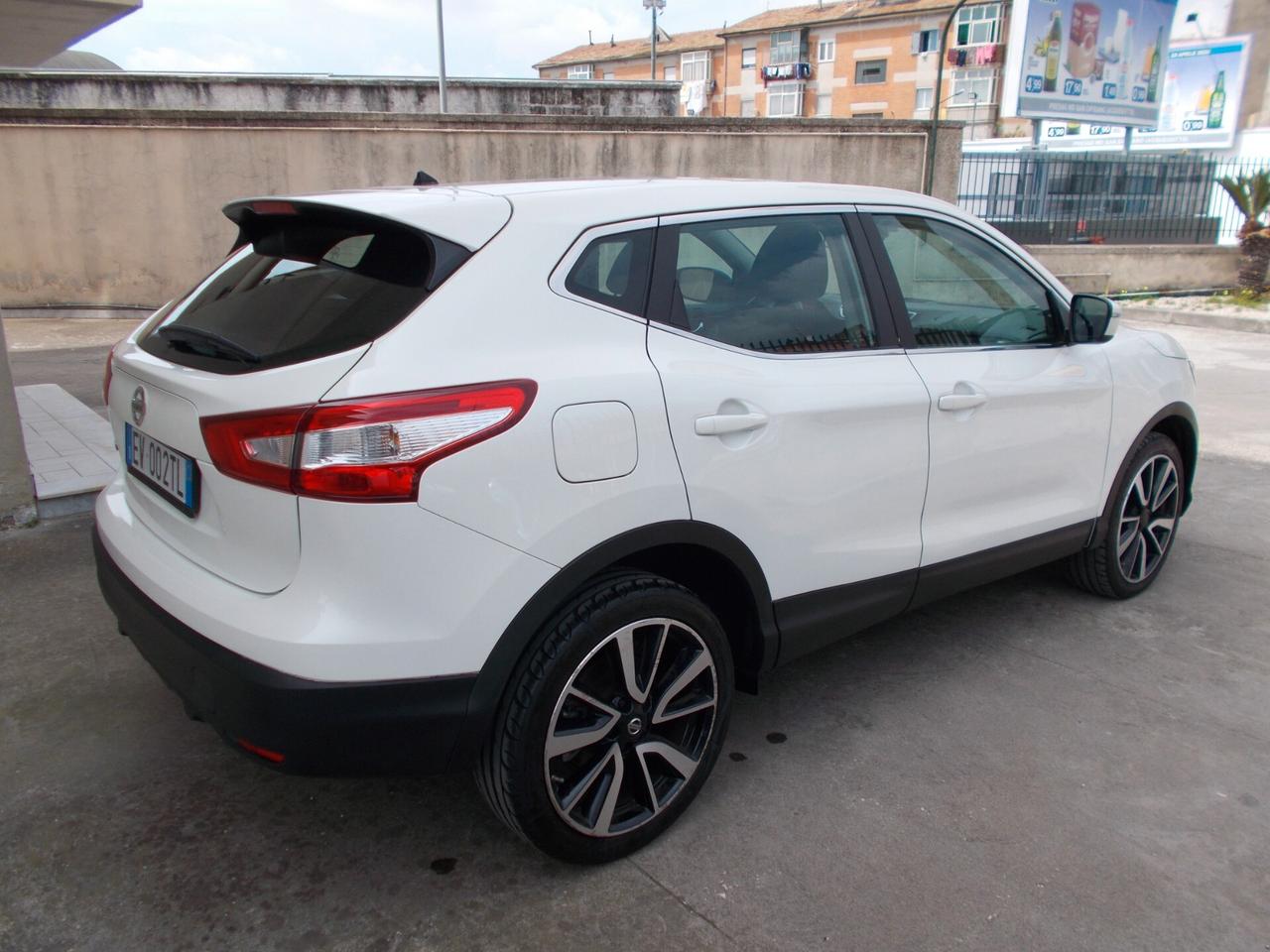 Nissan Qashqai 1.2 DIG-T Tekna