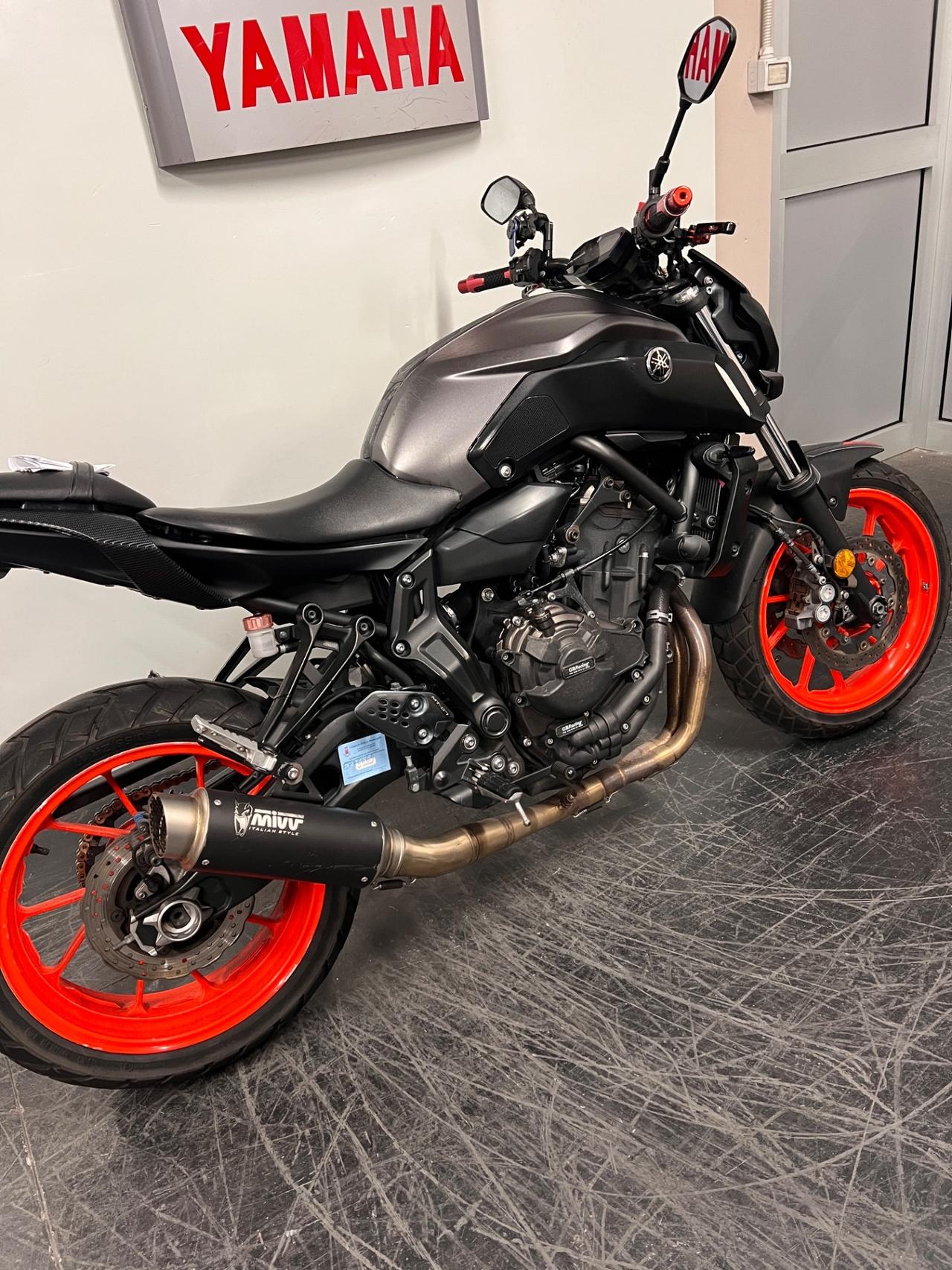 Yamaha MT-07