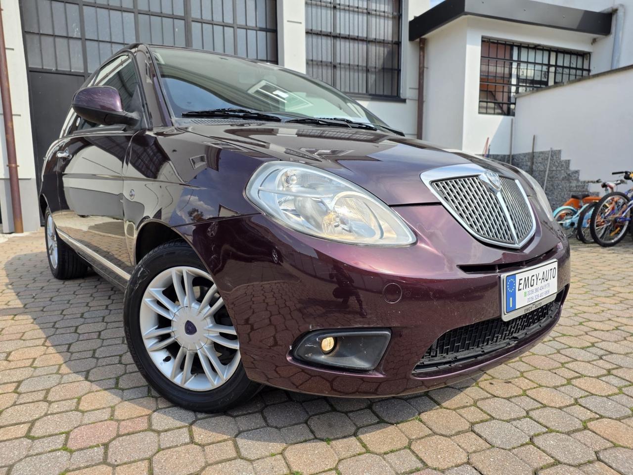 Lancia Ypsilon 1.4 Oro Ecochic GPL