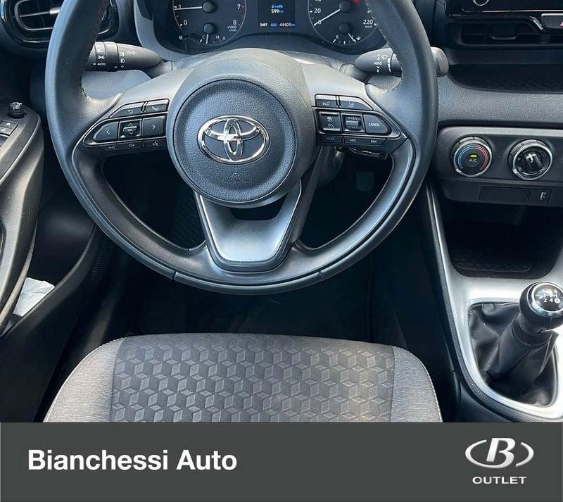 Toyota Yaris 1.0 5 porte Active