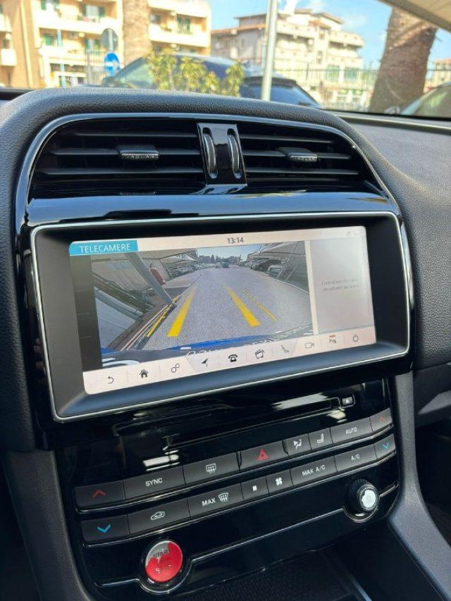 JAGUAR F-Pace 2.0 D 180 CV aut. Prestige