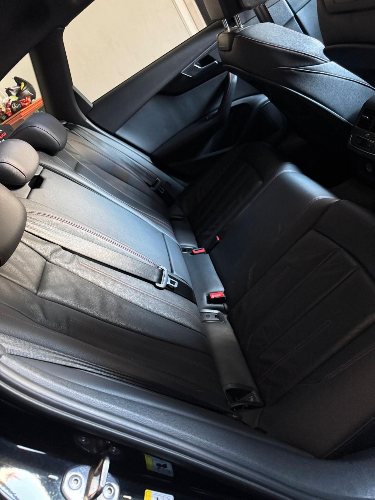 Audi A4 Avant 2.0 TDI 190 CV S tronic line edition Antifurto Block Shaft